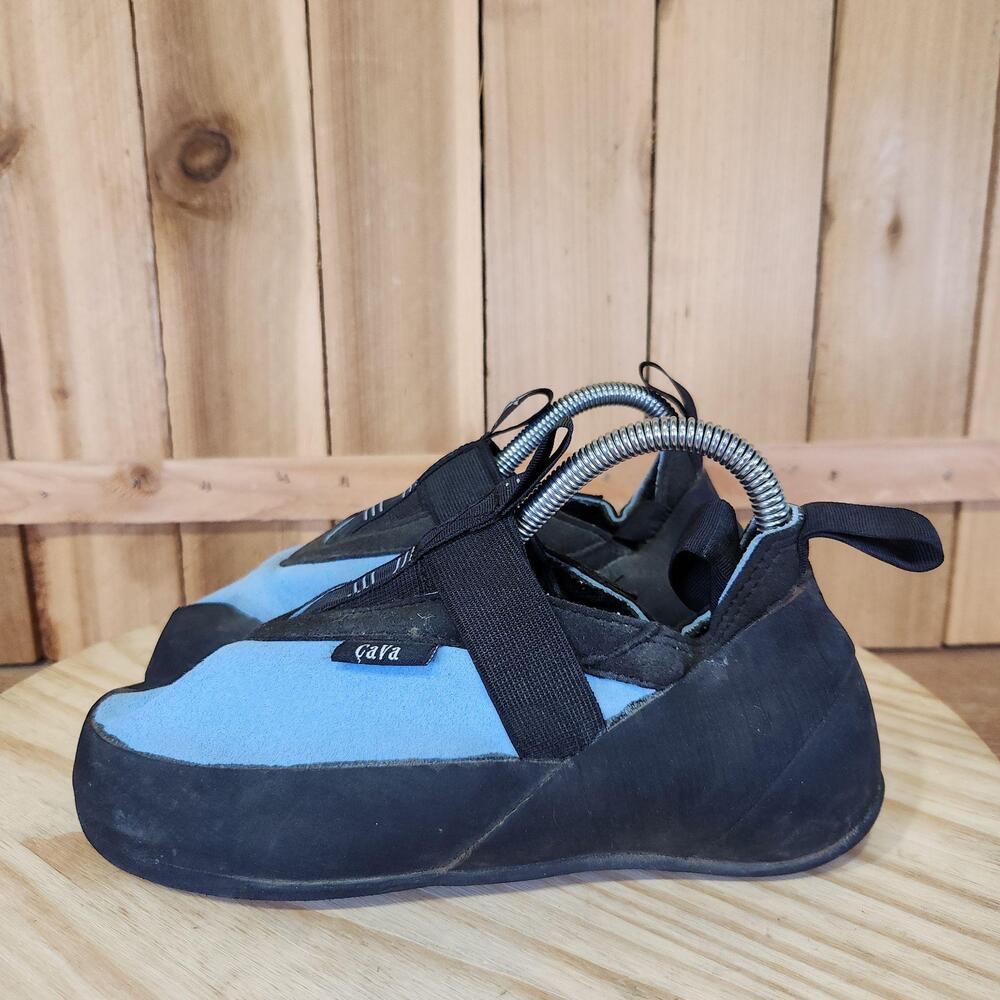 Cava Rock Climbing Shoes Mens 8 Blue Black Suede Slip On Stealth Made USA